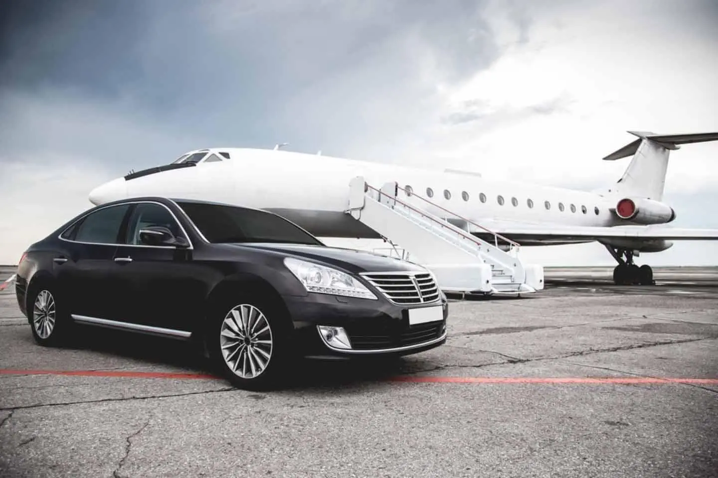 Reasons to Choose Limo for Durham Airport